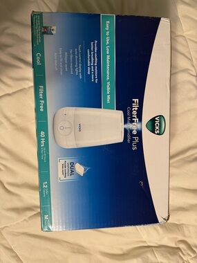 Vicks Filter-Free Plus Cool Mist Humidifier - White